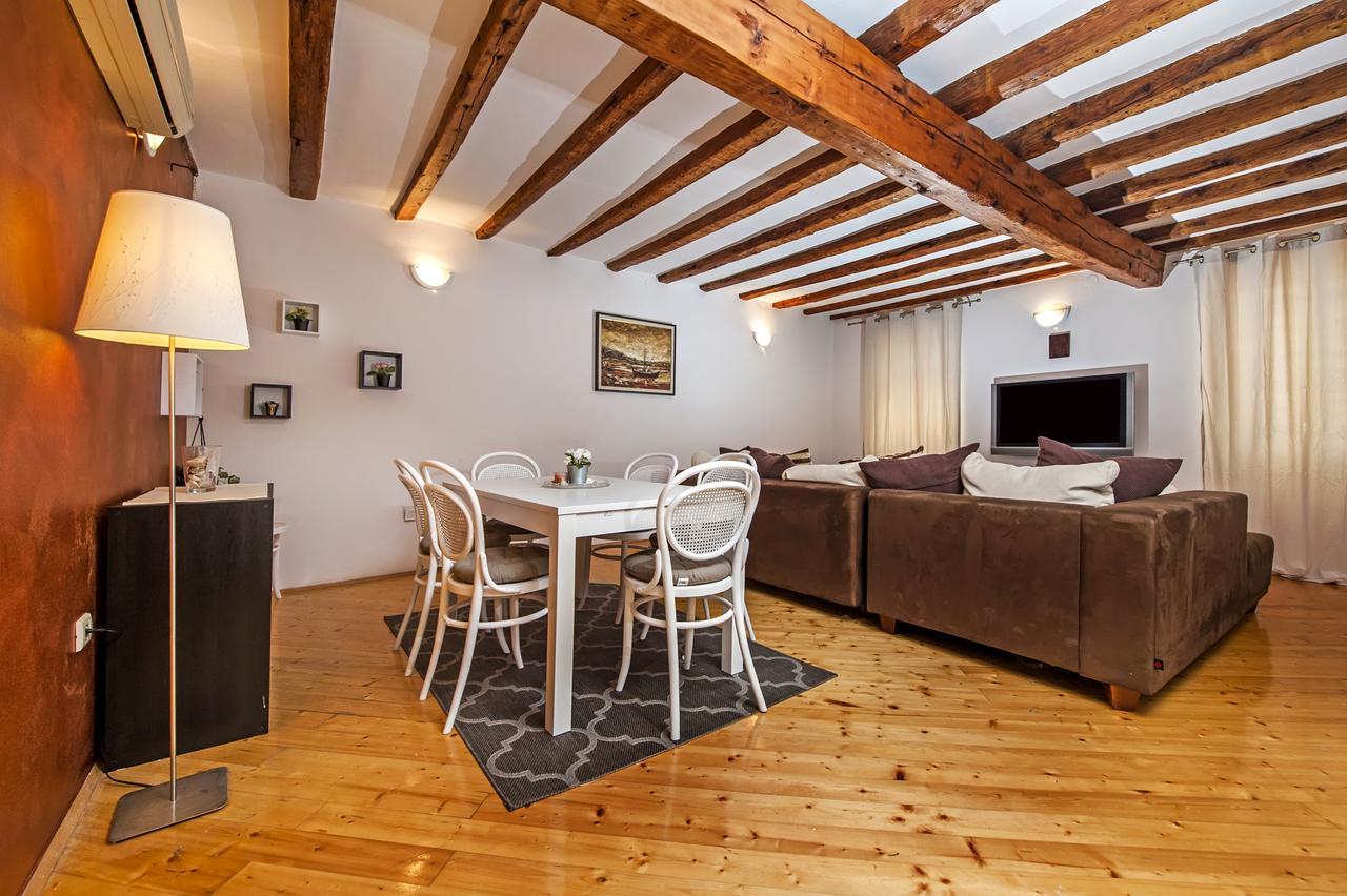 Apartment Marconi *
